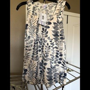 Lularoe L Tank NWT